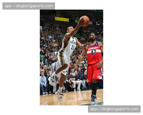 奇才客场击败爵士，里斯26分17篮板莱利19+10两双